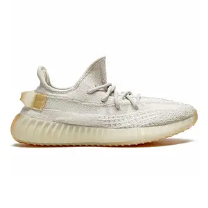 รับซื้อรองเท้าแบรนด์เนม 5 รับซื้อรองเท้า Adidas Yeezy